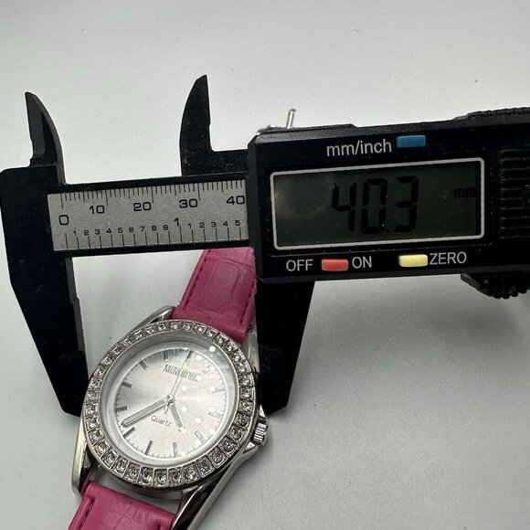 3/$30 Manhattan by Croton Watch Women Silver Tone Pink Leather Band New Battery - Picture 10 of 13
